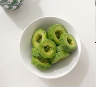 羊角瓜可以炒菜吃吗,家常炒菜中的绿色新宠