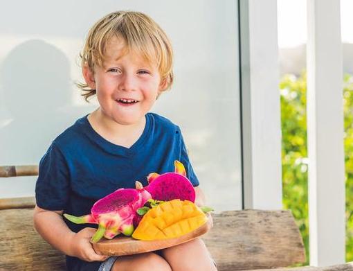 吃瓜闹情绪,揭秘网络舆论场的狂欢与反思